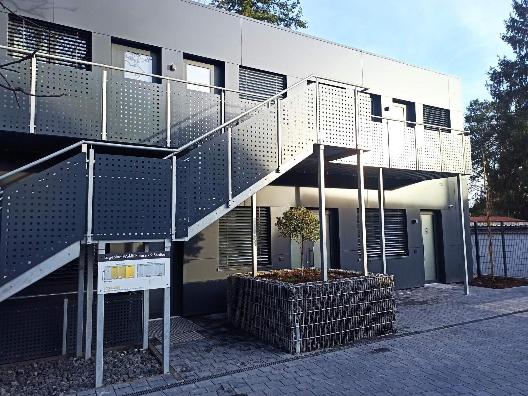 Xzllenz Traum Studio-Apartment, Frei-Parken, U-Bahn, Kueche Nürnberg Exterior foto